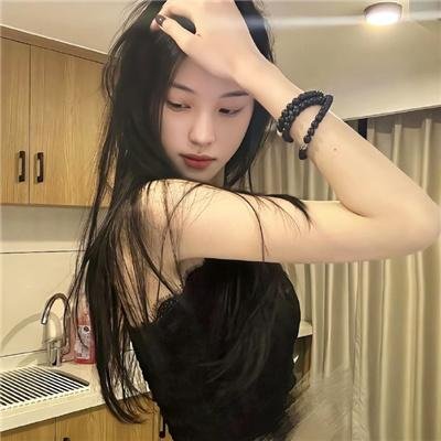 不是孤单一人2023